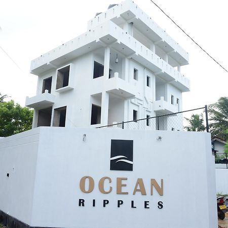 Отель Ocean Ripples Хиккадува Экстерьер фото
